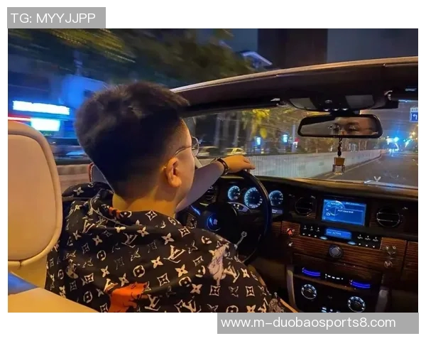 中国足球冲击世界冠军之路：从青训到职业联赛的全面探索与展望